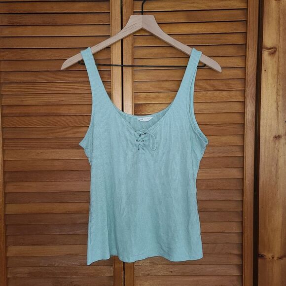 Aeropostale Lace Up Ribbed Tank Size L - Picture 4 of 6